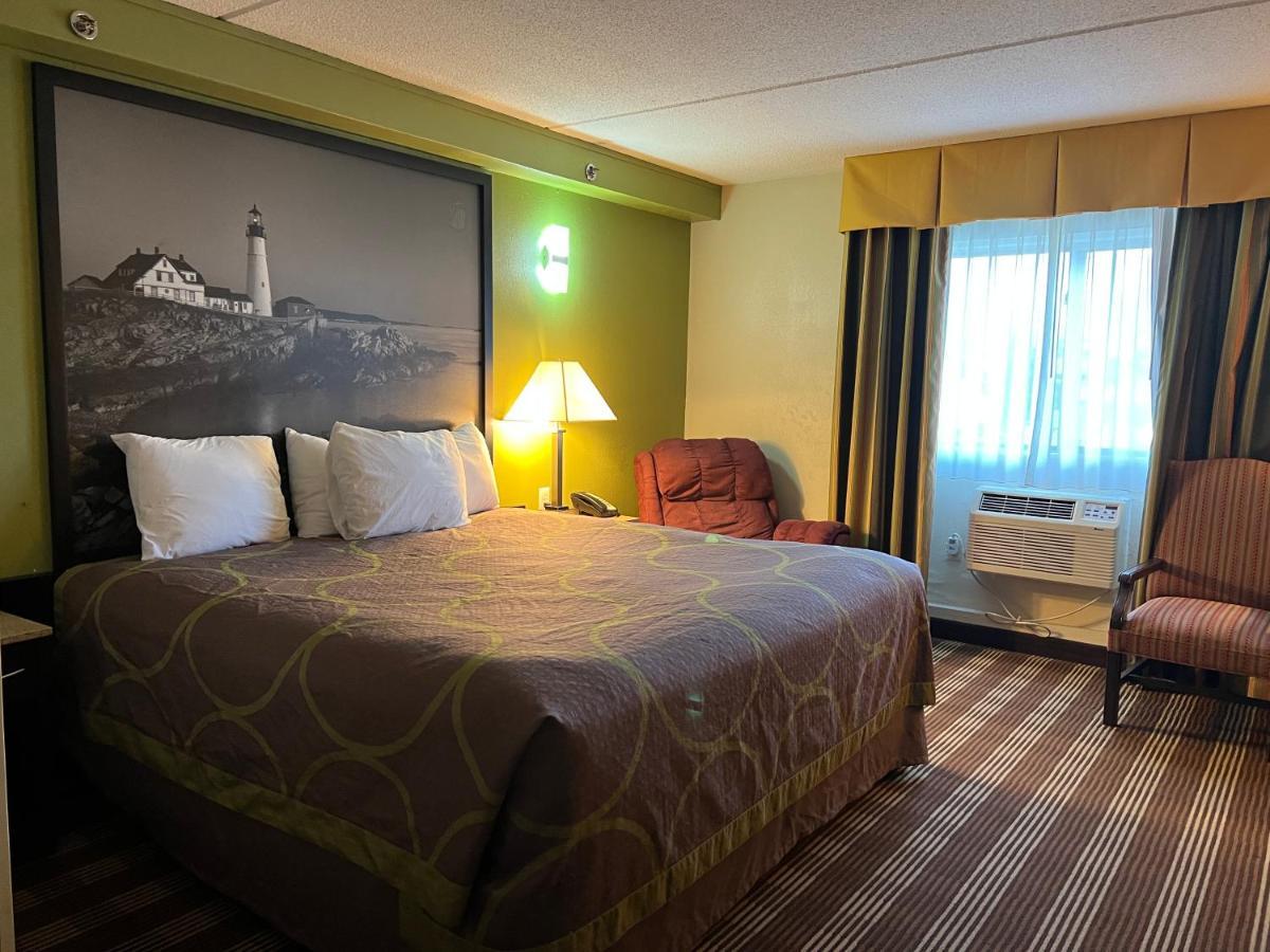 Hotel Super 8 By Wyndham Bangor Exterior foto