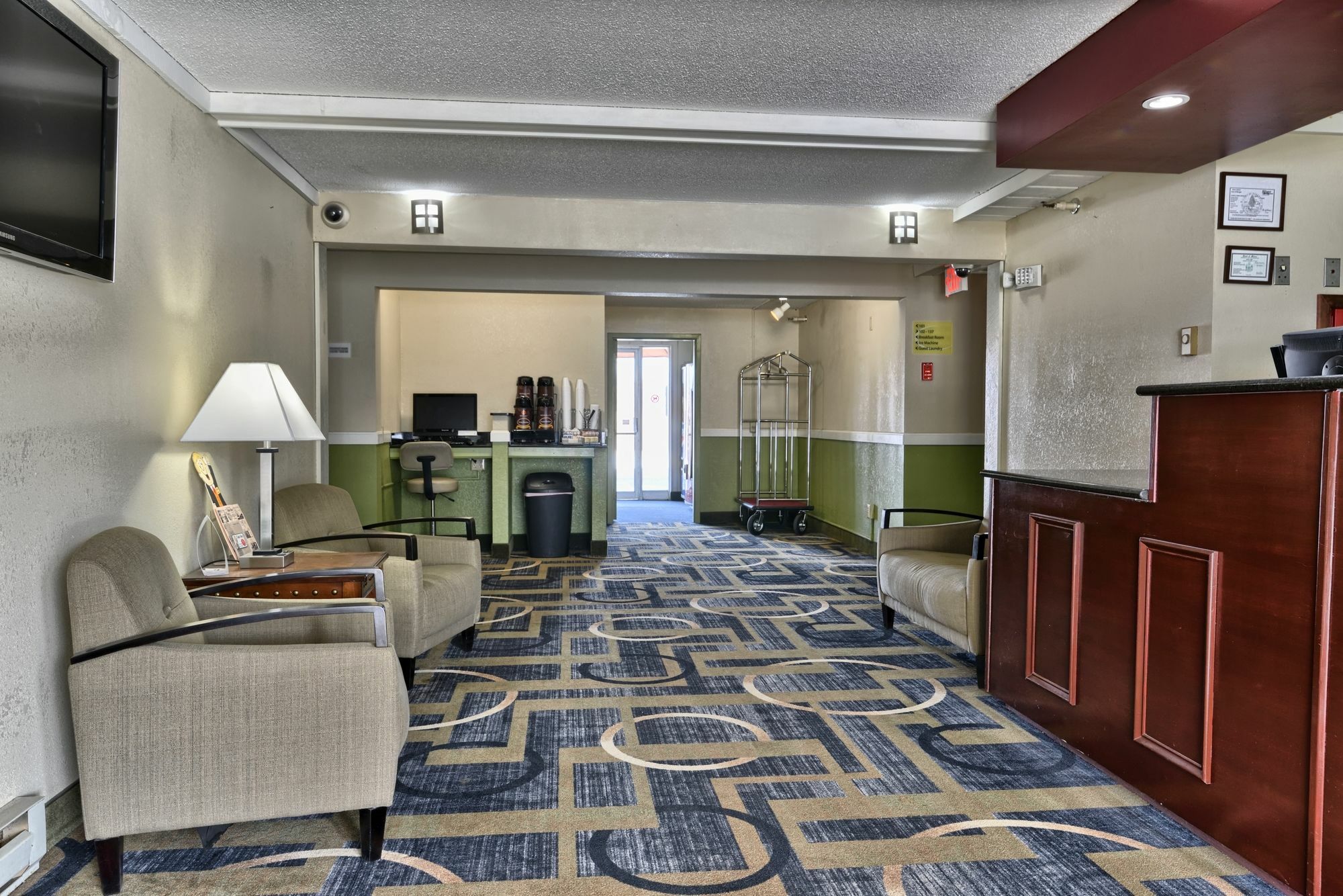 Hotel Super 8 By Wyndham Bangor Exterior foto